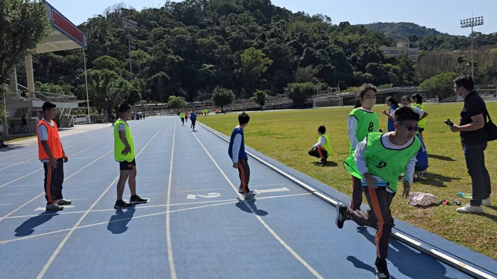 國中班際大隊接力