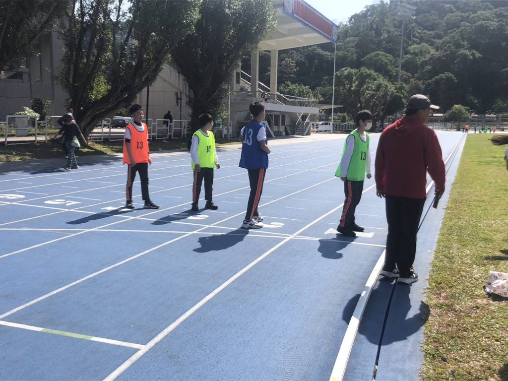 國中班際大隊接力