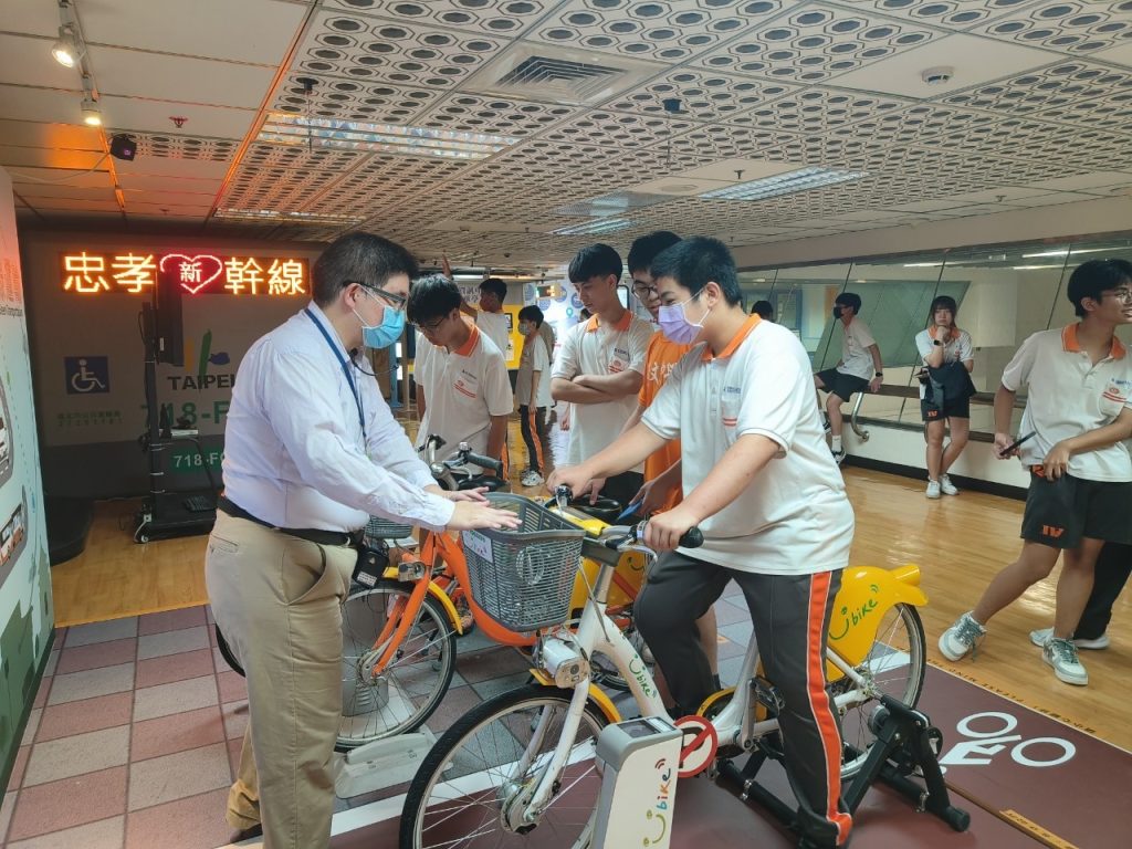 交通安全參訪-行控中心4